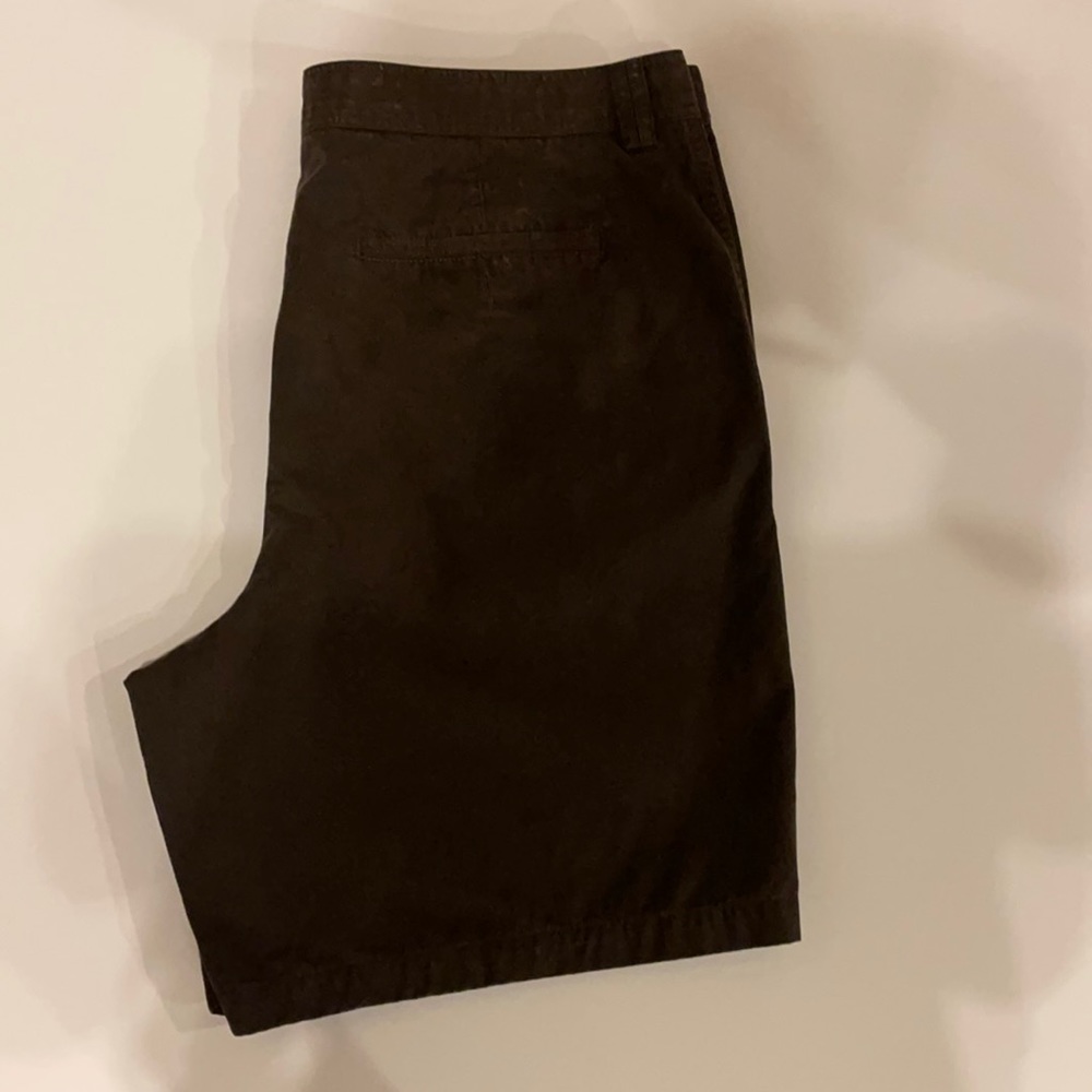 Tommy Bahama brown shorts